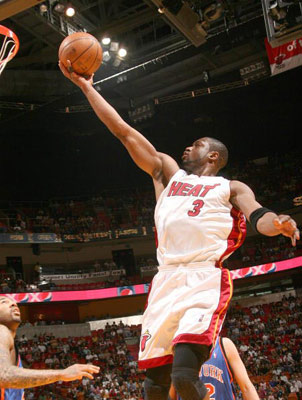 海纳：过去的几个赛季里，我们遇到这样的情况就放弃了（海纳：前几个赛季我们一遇到这种情况就会放弃）