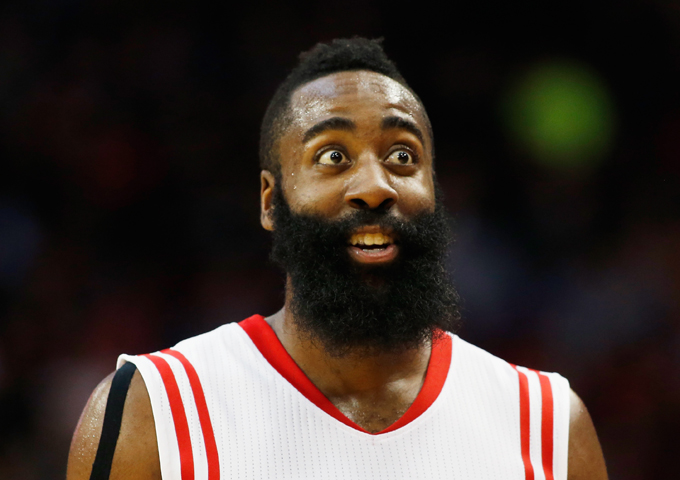 CBA：山东男篮主场大胜宁波（CBA：山东男篮主场轻取宁波队）