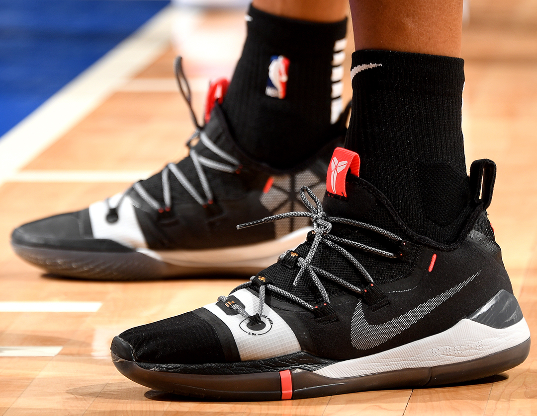 欧预赛门将零封榜：皮克福德7次第一、乌奈-西蒙5次第二（欧预赛门将零封榜：皮克福德7场领跑，乌奈-西蒙5场次席）