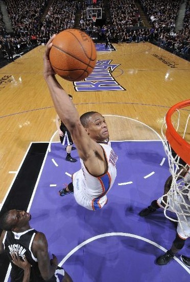 基德：戴维斯回归能给我们拉开空间，球队适应他还需要些时间（基德：戴维斯复出有助拉开空间，球队磨合仍需时间）