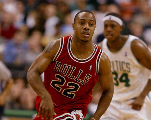 布鲁日后卫：枪手第一球是纯粹的精彩，与他们交手有学习价值（布鲁日后卫：阿森纳首球纯粹精彩，与其过招受益匪浅）